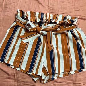 Paper bag style shorts